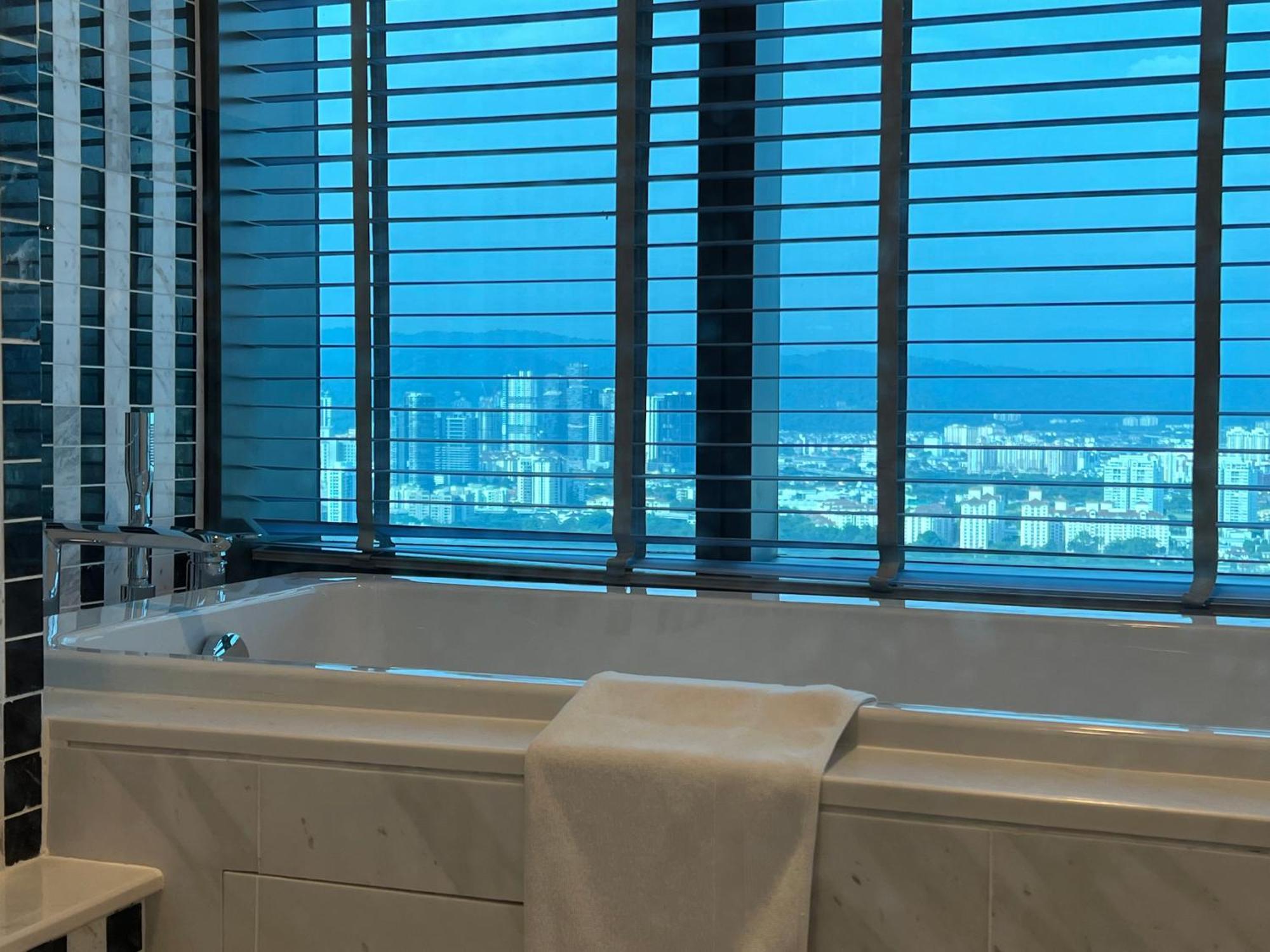 Eaton Klcc Apartment Kuala Lumpur